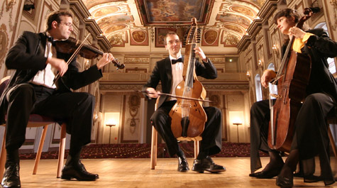 Music students have rare chance to work with Esterházy Trio